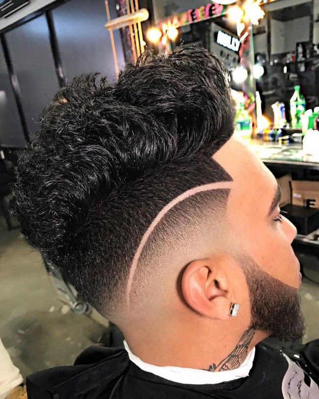 Coupe fade avec design homme 2025, style urbain et moderne