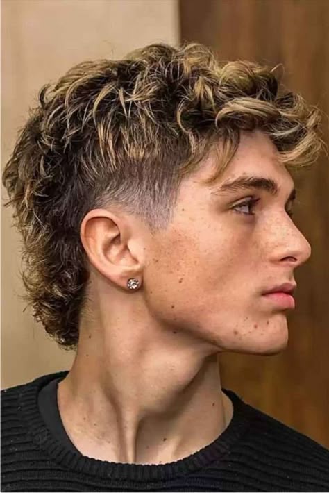 Textured crop with fringe short haircut for men