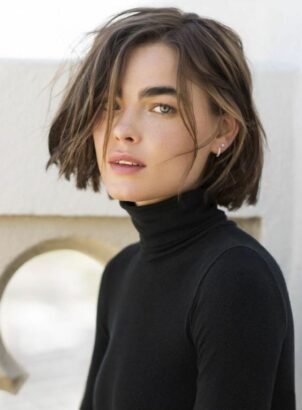 Carré court femme tendance été, coupe de cheveux au carré stylée