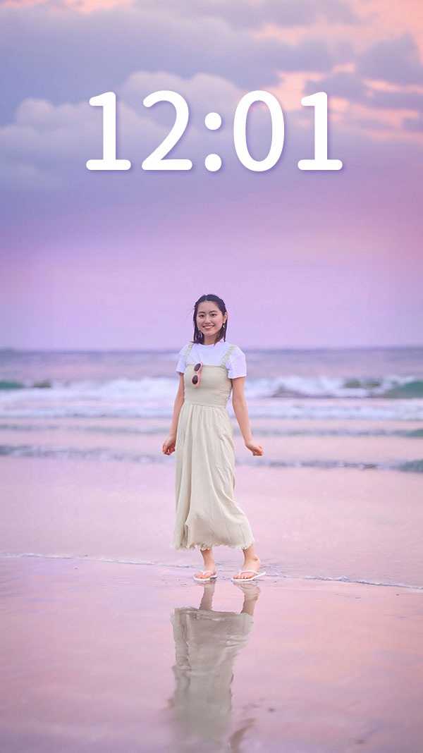 モバイル版 PhotoDirector サイズ調整 「AI 画像拡張」 時計加え