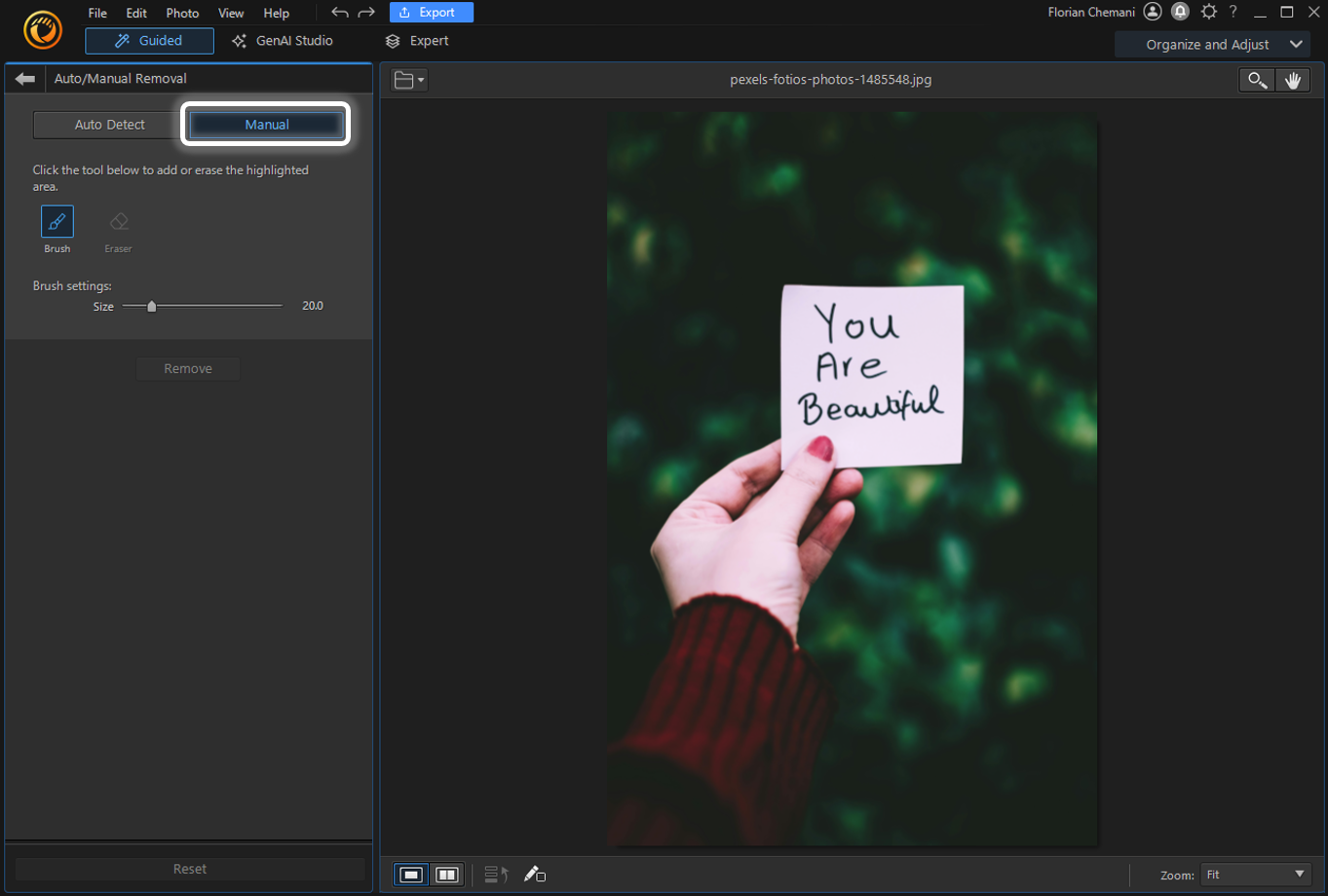 Tutorial PC 2 - Remove text from photo