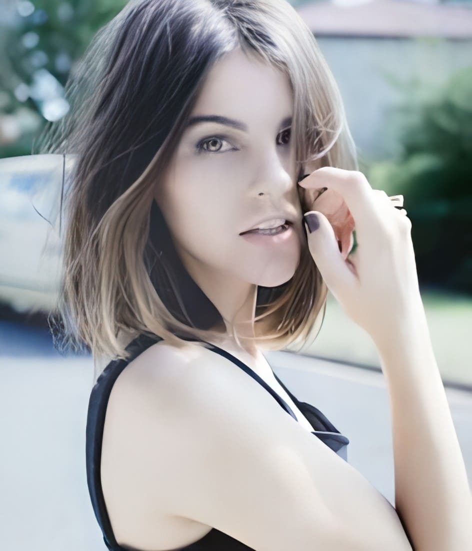 Bob lisse brillant avec raie nette