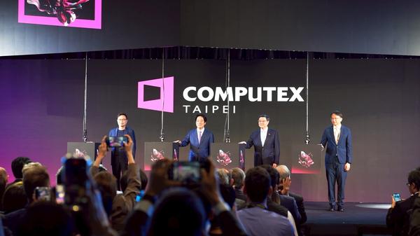 訊連科技COMPUTEX 2026 深度展現 AI 落地實力！
展場四大亮點聚焦高規格AI商務行銷、生活應用與 Edge AI 人臉辨識